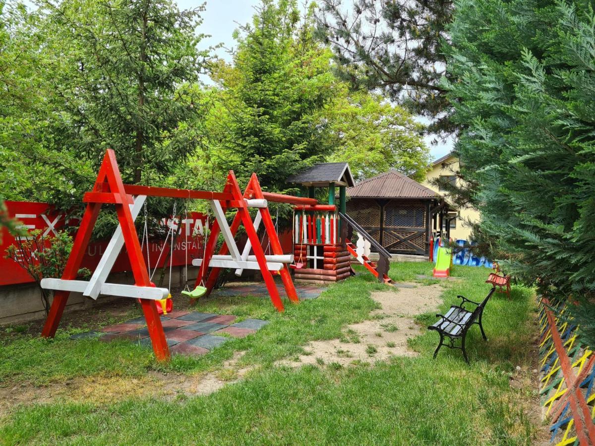 Ramona Hotel Gura Humorului Buitenkant foto