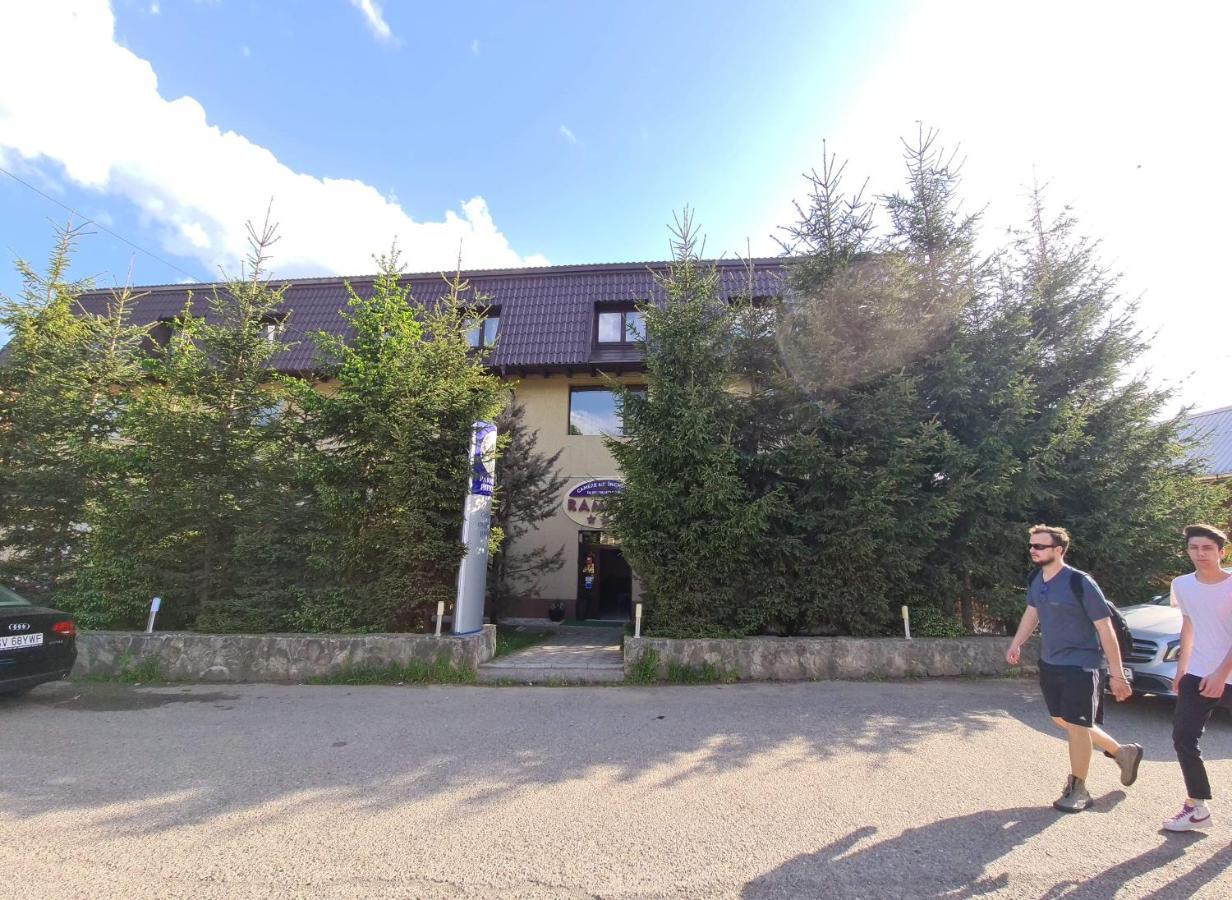 Ramona Hotel Gura Humorului Buitenkant foto