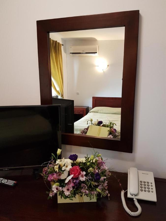 Ramona Hotel Gura Humorului Buitenkant foto