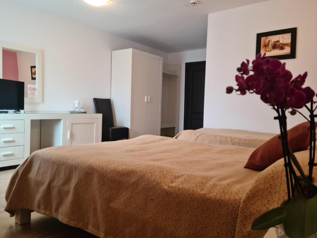 Ramona Hotel Gura Humorului Buitenkant foto