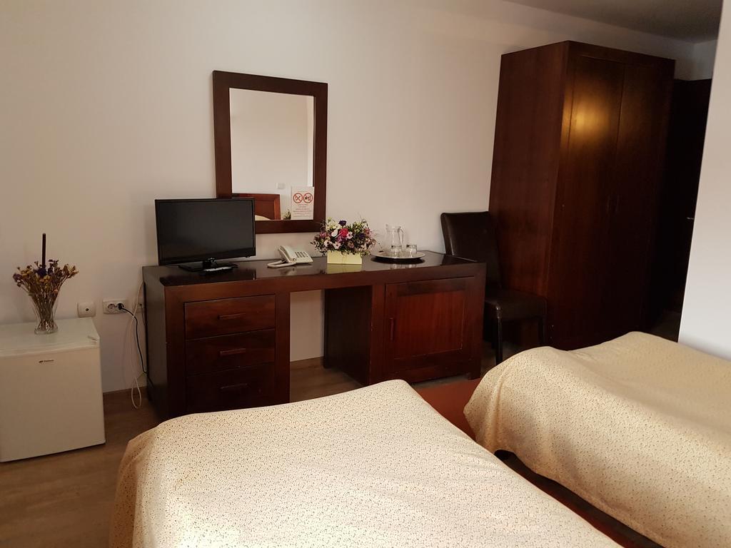 Ramona Hotel Gura Humorului Buitenkant foto
