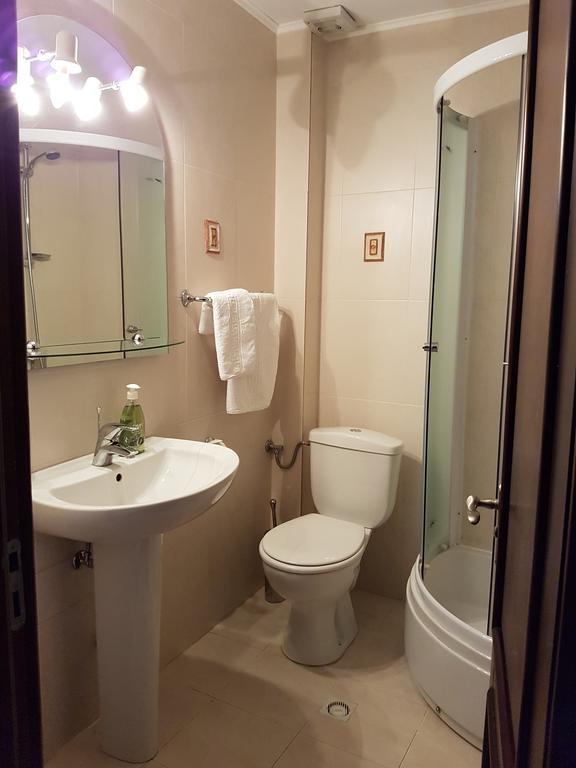 Ramona Hotel Gura Humorului Buitenkant foto